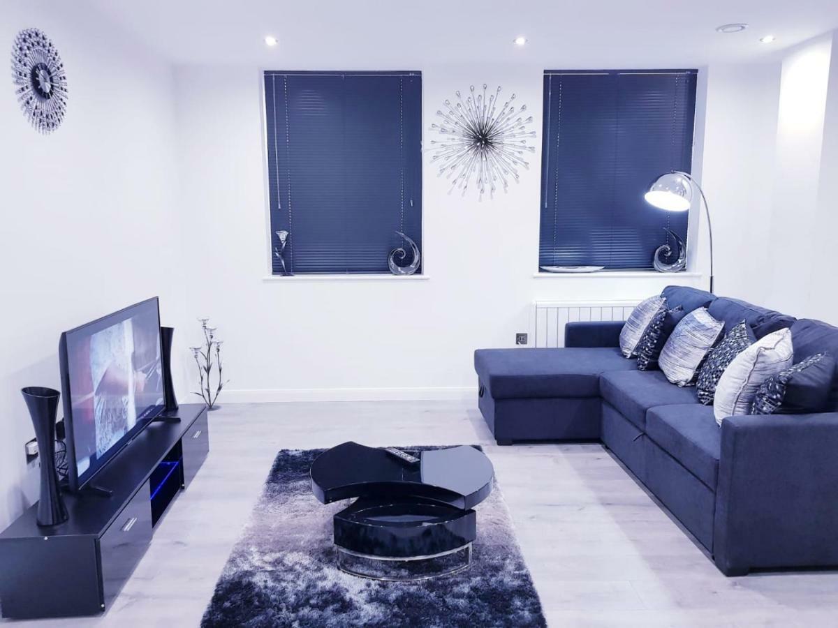 Z Home Apartments Leicester Esterno foto