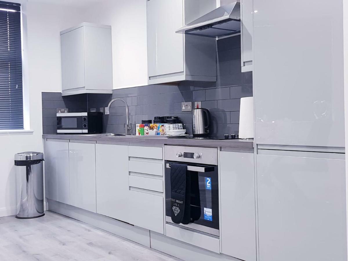 Z Home Apartments Leicester Esterno foto