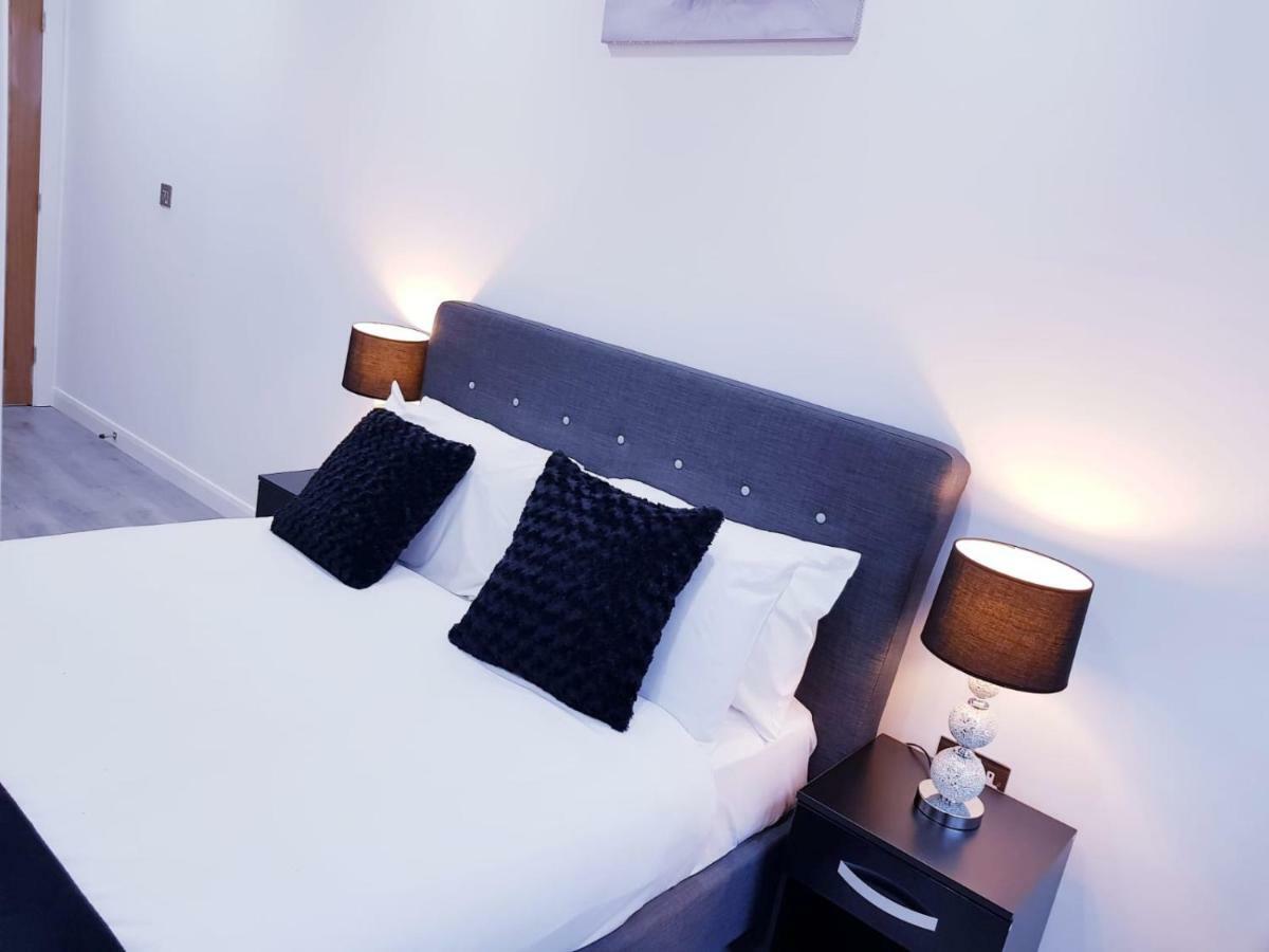 Z Home Apartments Leicester Esterno foto